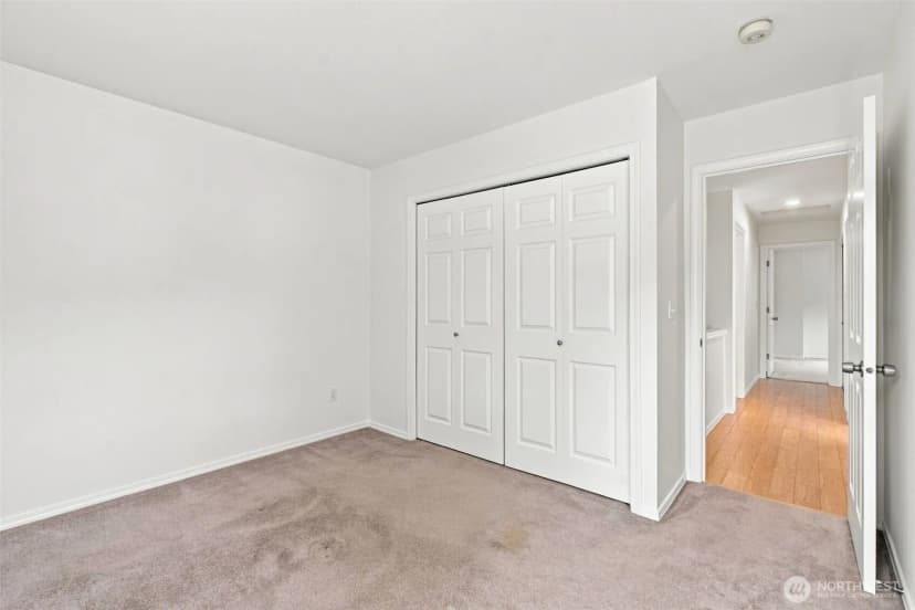 Property photo for 5601 N Grove Drive, Mukilteo photo 24