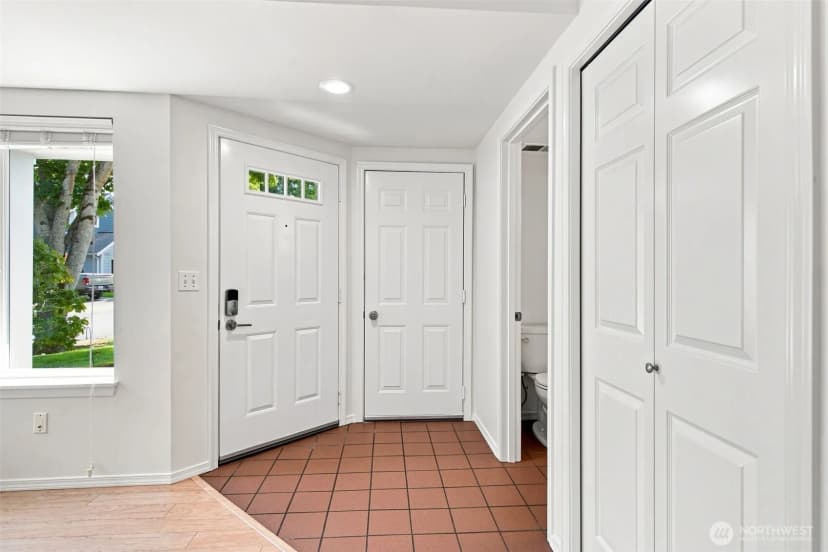 Property photo for 5601 N Grove Drive, Mukilteo photo 34