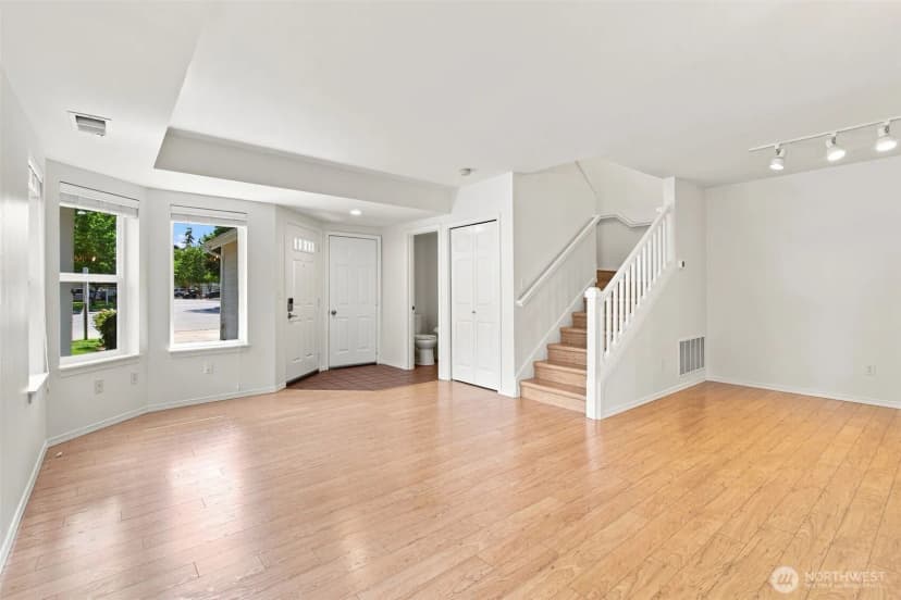 Property photo for 5601 N Grove Drive, Mukilteo photo 5