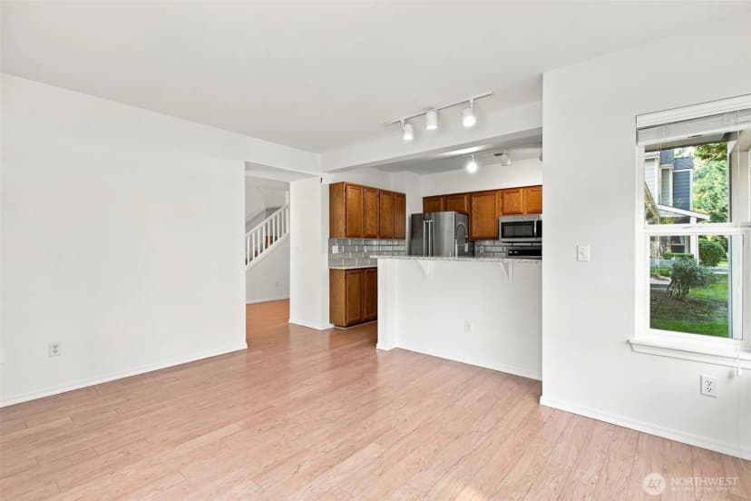 Property photo for 5601 N Grove Drive, Mukilteo photo 14