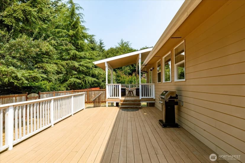 Property photo for 2042 Doe Drive, Oak Harbor photo 22