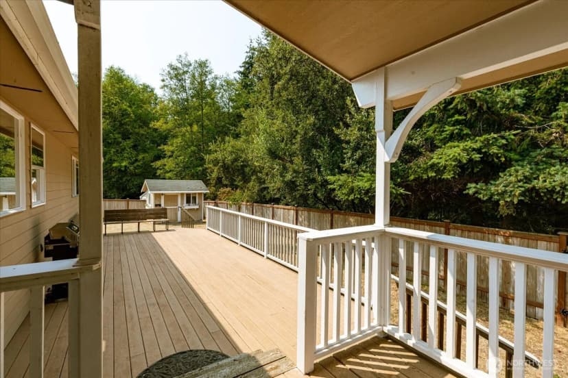 Property photo for 2042 Doe Drive, Oak Harbor photo 19