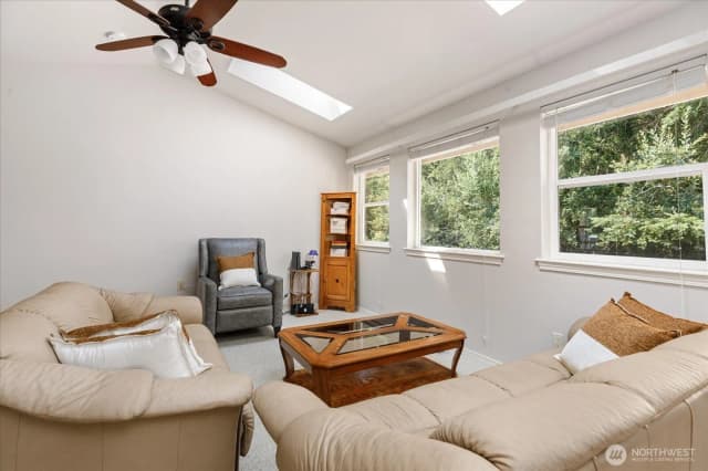 Property photo for 2042 Doe Drive, Oak Harbor photo 4