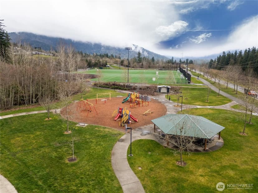 Property photo for 1787 26th Walk Ne, Issaquah photo 31
