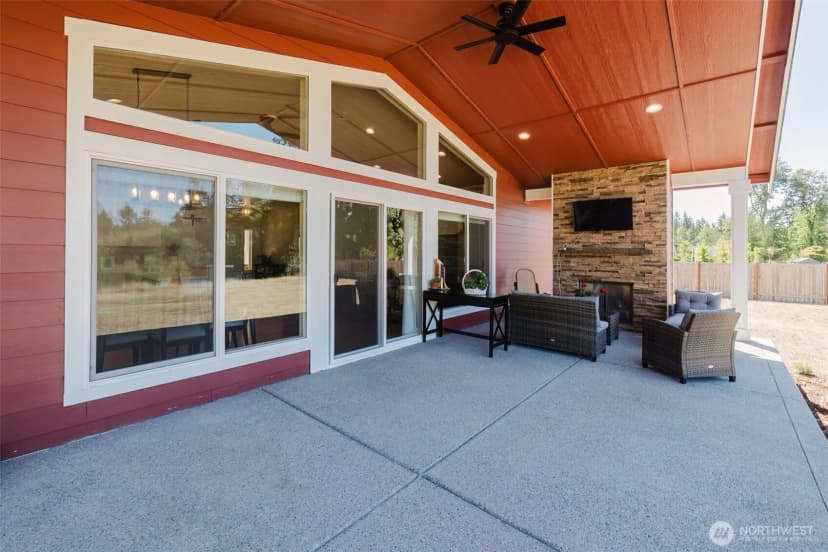 Property photo for 1726 Lilypad Place E, Port Orchard photo 31