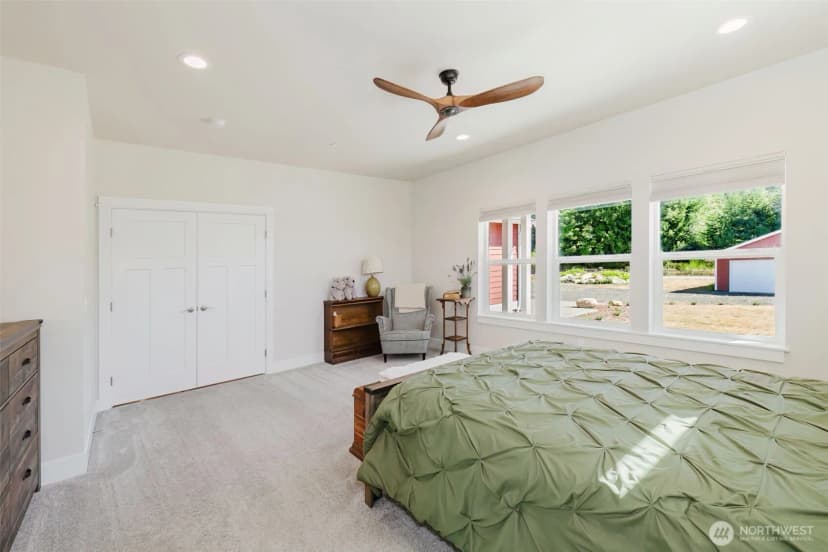 Property photo for 1726 Lilypad Place E, Port Orchard photo 22