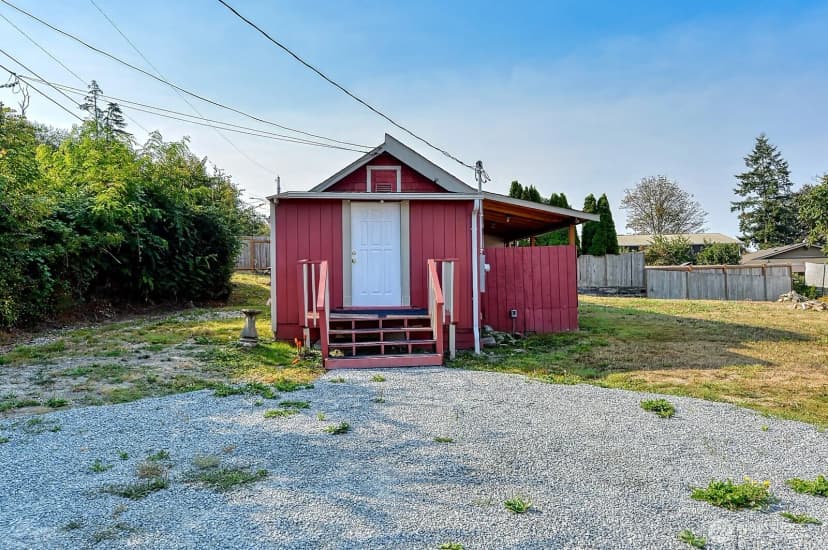 Property photo for 18930 98th Avenue Nw, Stanwood photo 8