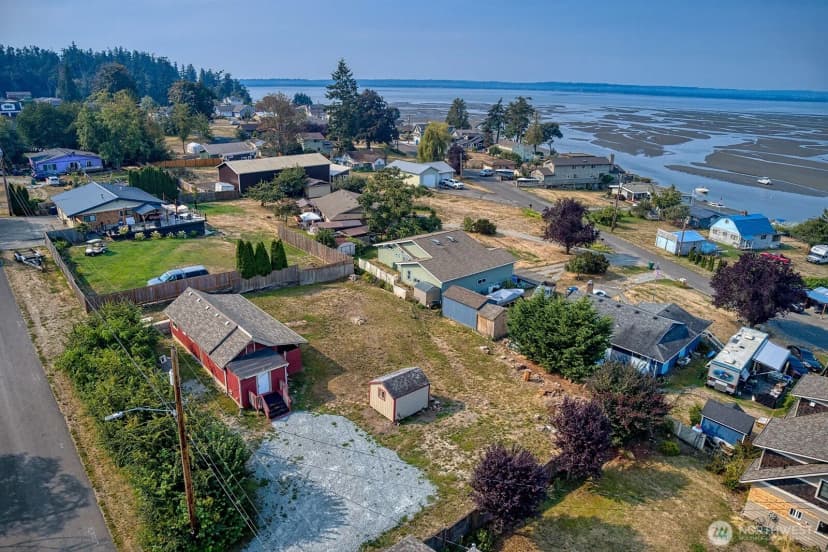 Property photo for 18930 98th Avenue Nw, Stanwood photo 4