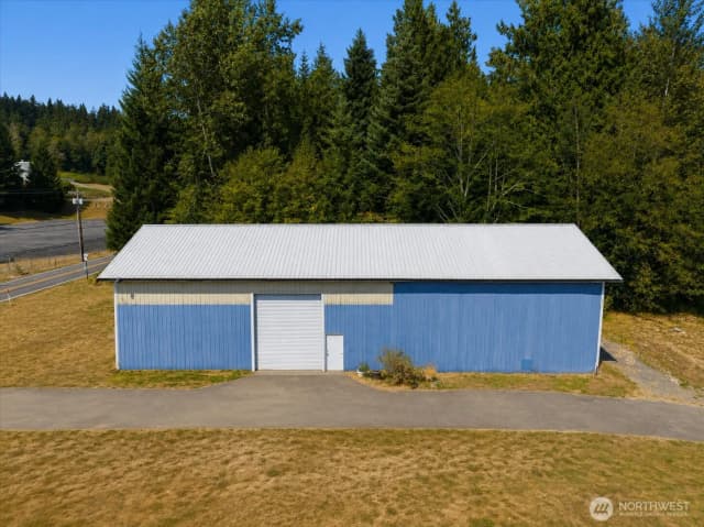 Property photo for 407 Lakewood Road, Arlington