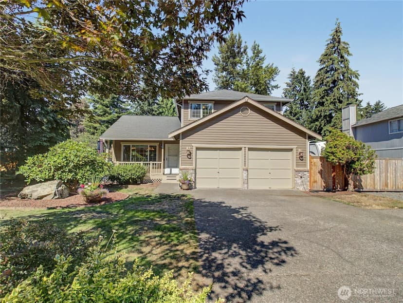 Property photo for 11004 209th Avenue E, Bonney Lake photo 2