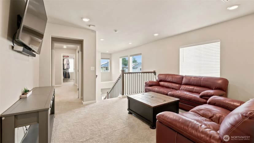 Property photo for 25638 204th Place Se, Covington photo 12