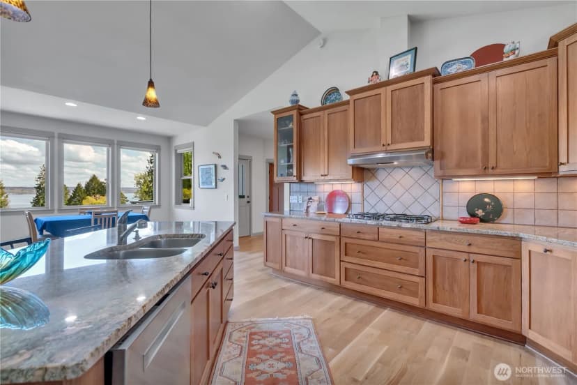 Property photo for 23506 Seatter Road Ne, Kingston photo 13