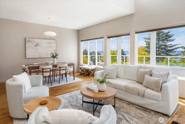 Property photo for 101 Nw 58th Street #12, Seattle