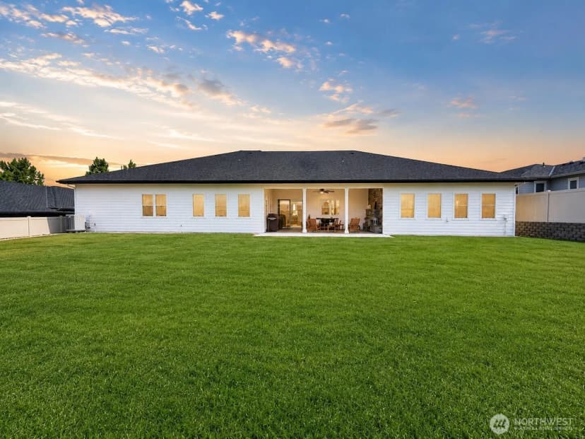 Property photo for 2858 Se Falcon View Drive, East Wenatchee photo 6