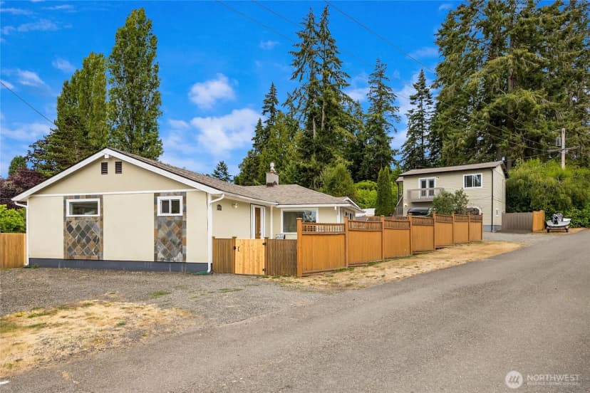 Property photo for 26107 James Lane Ne, Kingston