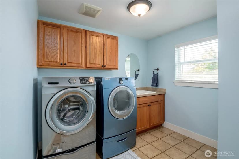 Property photo for 7728 Keystone Avenue Ne, Lacey photo 29