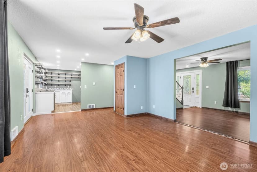 Property photo for 428 S 2nd Place, Kalama photo 9