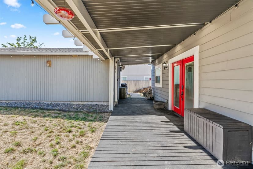 Property photo for 428 S 2nd Place, Kalama photo 28
