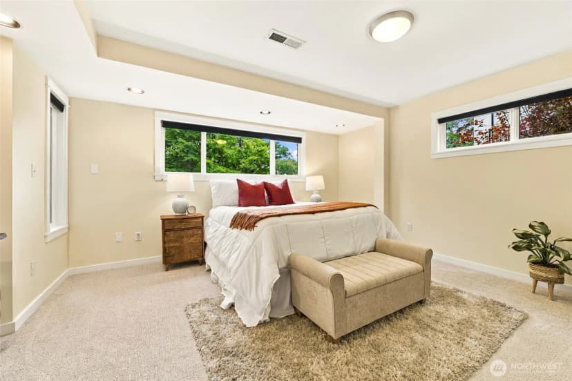 Property photo for 20130 44th Avenue Ne, Lake Forest Park photo 26