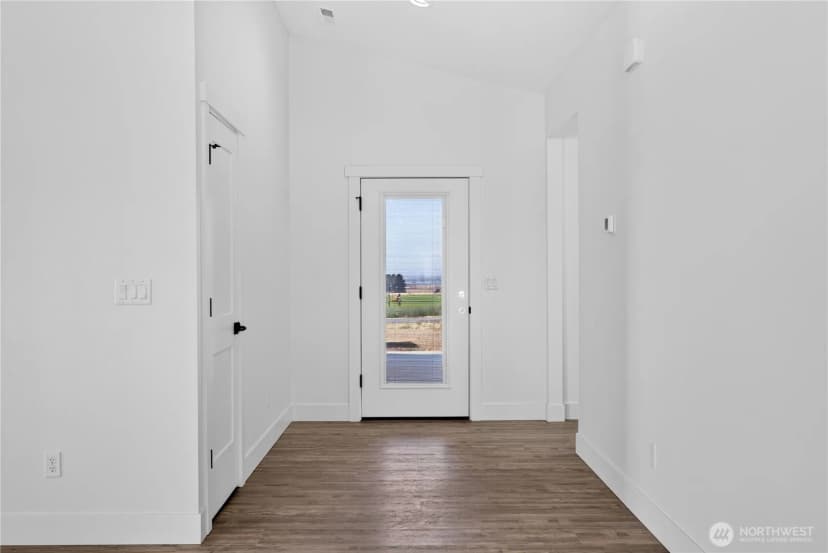 Property photo for 240 Windrow Lane, Ellensburg photo 3