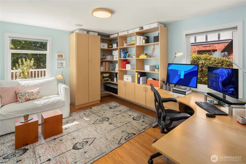 Property photo for 3819 44 Avenue Ne, Seattle photo 15