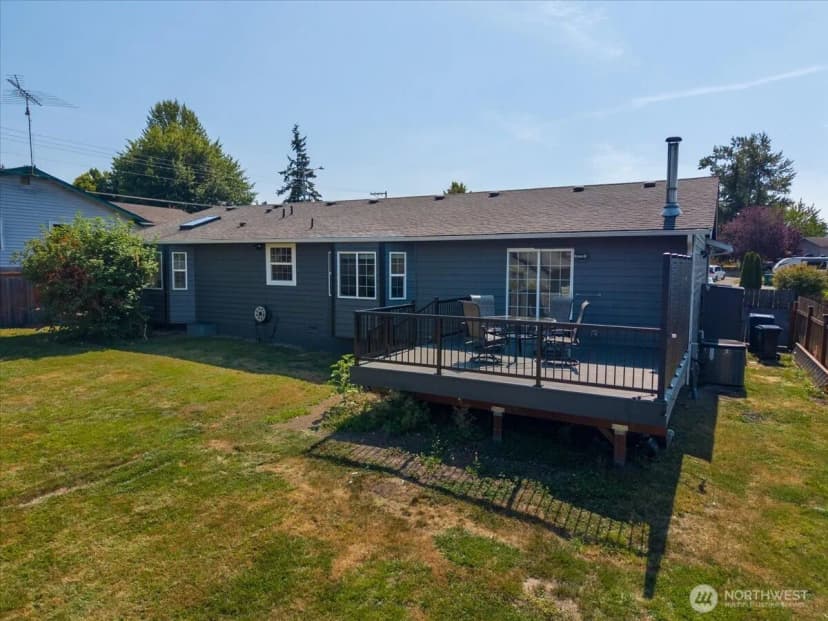 Property photo for 6607 69th Street Ne, Marysville photo 23