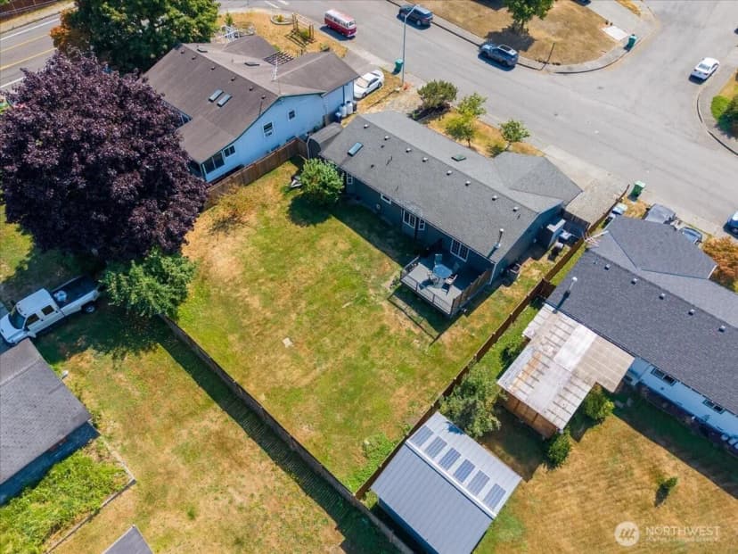 Property photo for 6607 69th Street Ne, Marysville photo 22