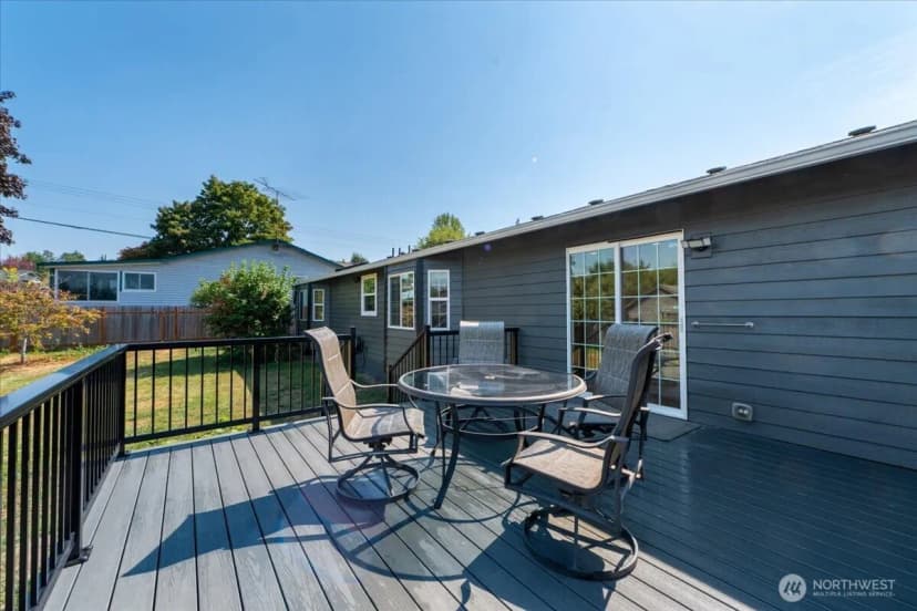 Property photo for 6607 69th Street Ne, Marysville photo 27