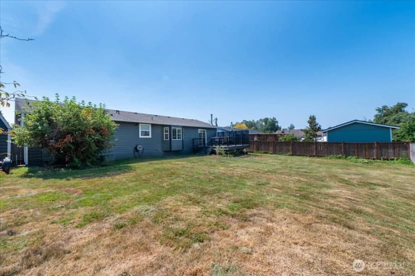 Property photo for 6607 69th Street Ne, Marysville photo 31