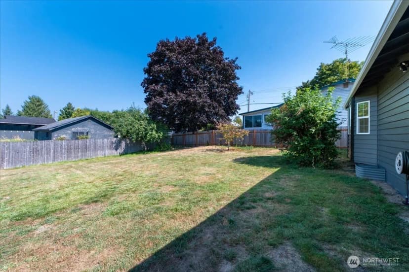 Property photo for 6607 69th Street Ne, Marysville photo 29