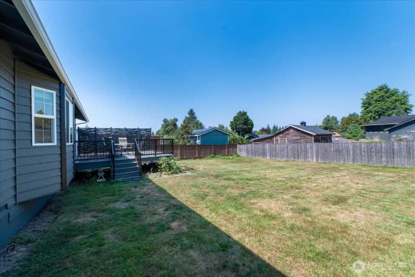 Property photo for 6607 69th Street Ne, Marysville photo 30