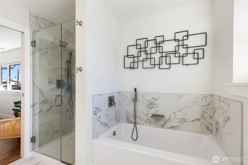 Property photo for 4010 35th Avenue Sw, Seattle photo 20