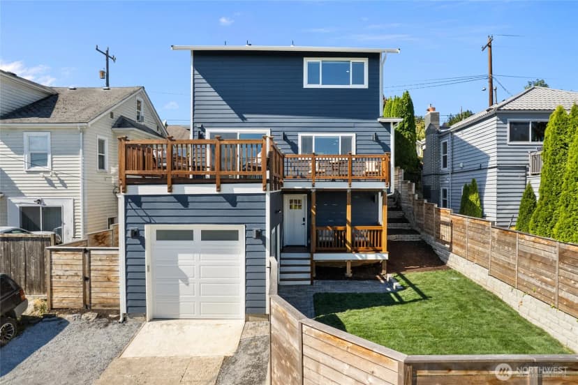 Property photo for 4010 35th Avenue Sw, Seattle photo 32