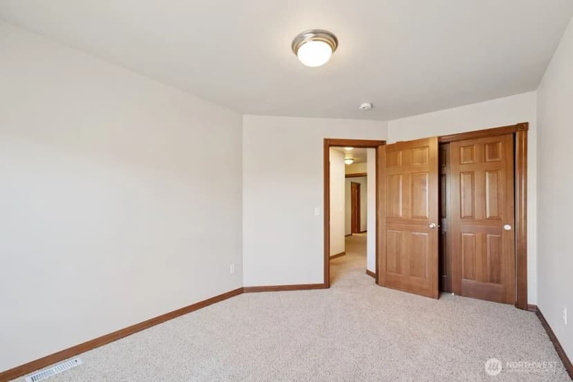 Property photo for 3706 Kinsale Lane Se, Olympia photo 35