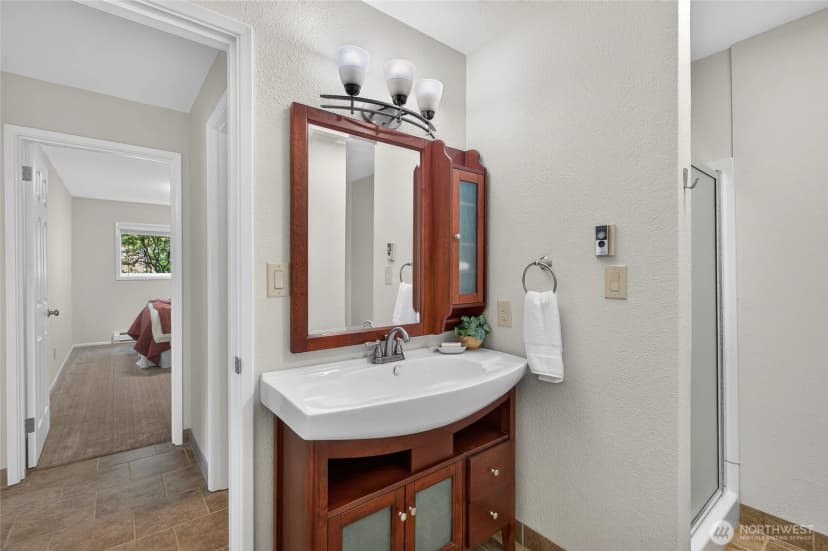 Property photo for 2428 Crestline Drive, Bellingham photo 23