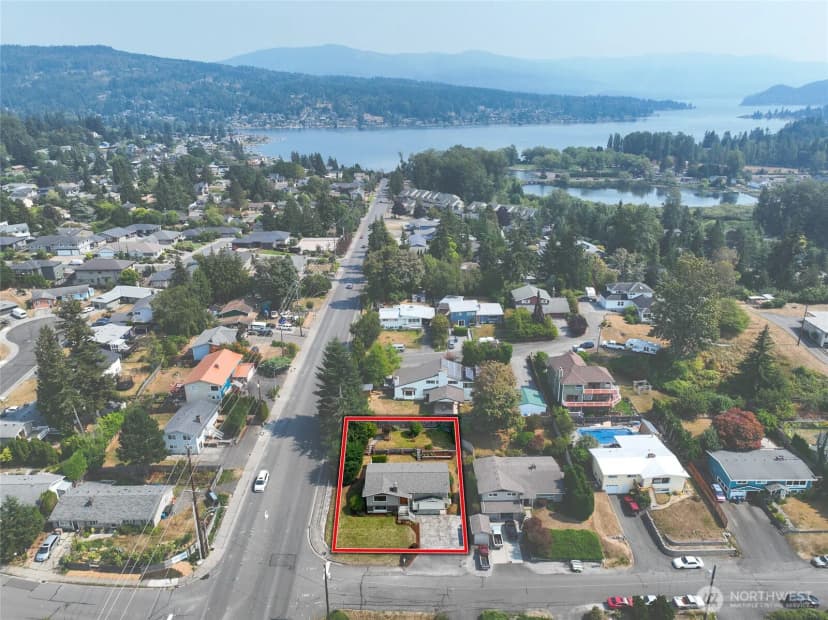 Property photo for 2428 Crestline Drive, Bellingham photo 35
