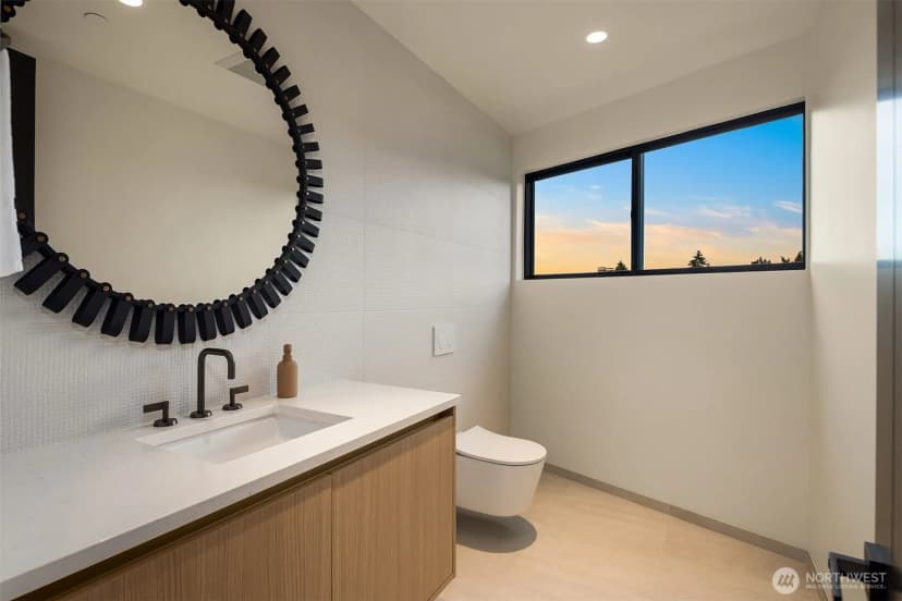 Property photo for 8528 Ne 13th Street, Clyde Hill photo 37