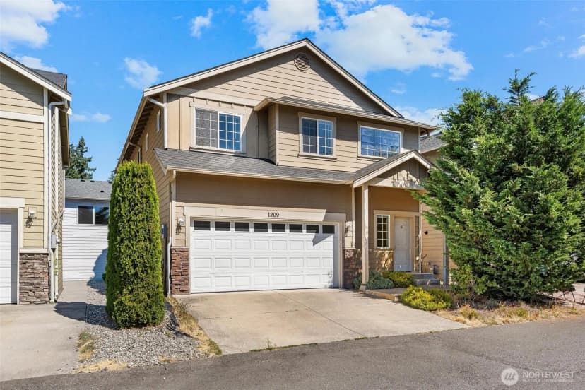 Property photo for 1209 139th Place Sw, Lynnwood photo 4