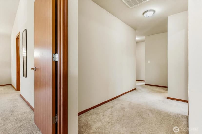 Property photo for 1209 139th Place Sw, Lynnwood photo 38
