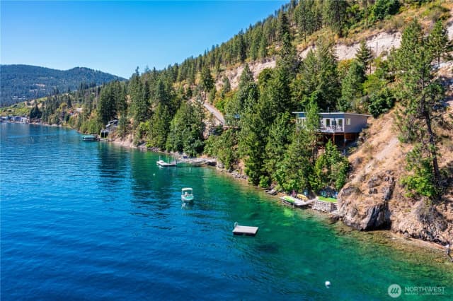 Property photo for 9064 S Lakeshore Rd., Chelan