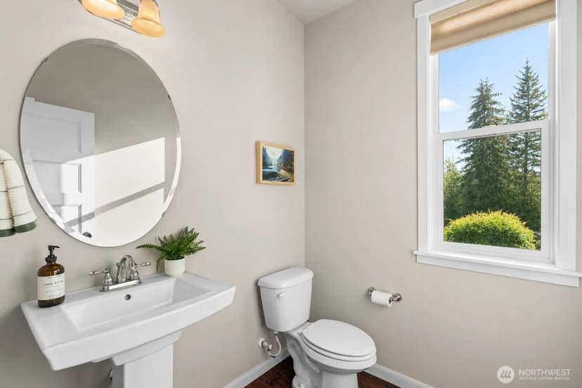 Property photo for 10546 Sentinel Drive, Gig Harbor photo 12