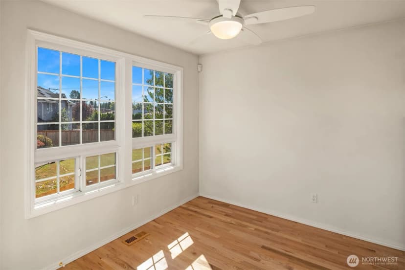 Property photo for 13809 Se 255th Place, Kent photo 11