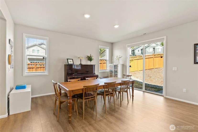 Property photo for 14825 Tyee Drive E, Bonney Lake photo 9