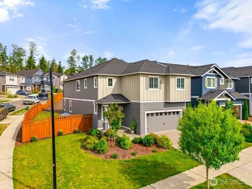 Property photo for 14825 Tyee Drive E, Bonney Lake photo 2