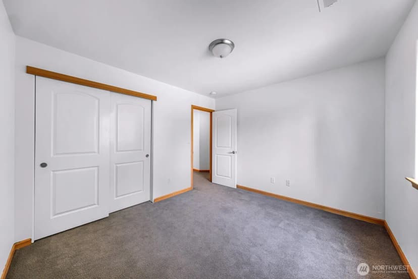 Property photo for 4050 Kramer Lane, Bellingham photo 22