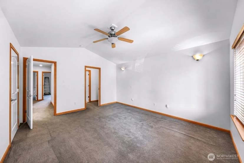 Property photo for 4050 Kramer Lane, Bellingham photo 15