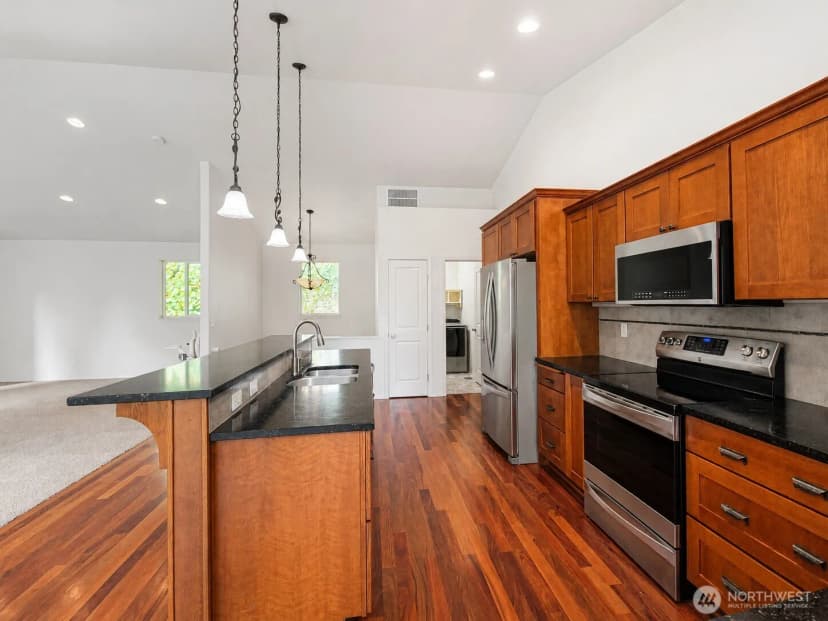 Property photo for 936 Stephenson Drive, Montesano photo 8
