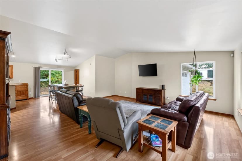 Property photo for 8121 349th Street S, Roy photo 8