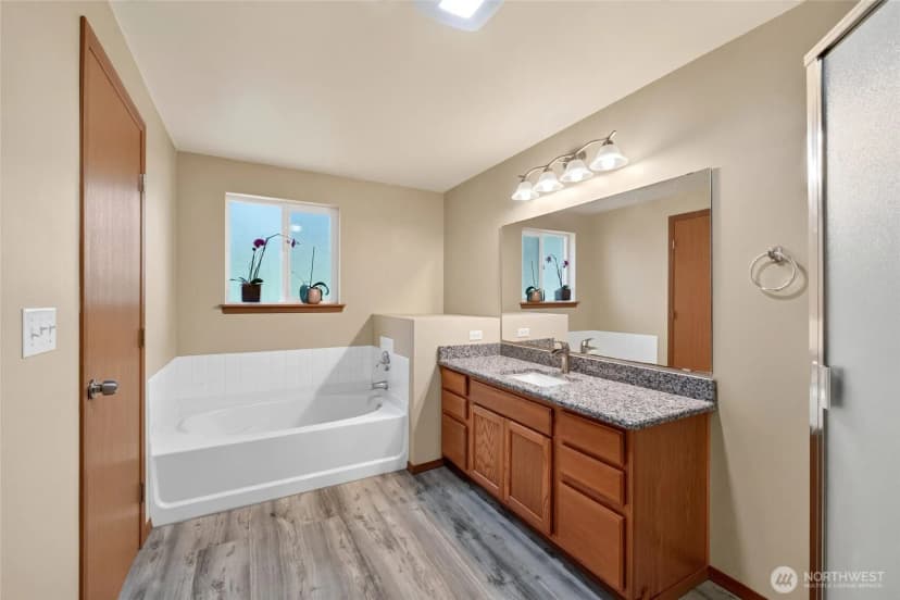 Property photo for 8121 349th Street S, Roy photo 19