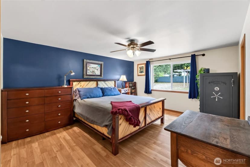 Property photo for 8121 349th Street S, Roy photo 17